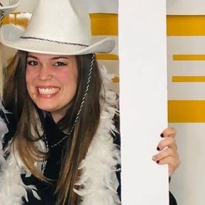 Meet your Posher, Anna